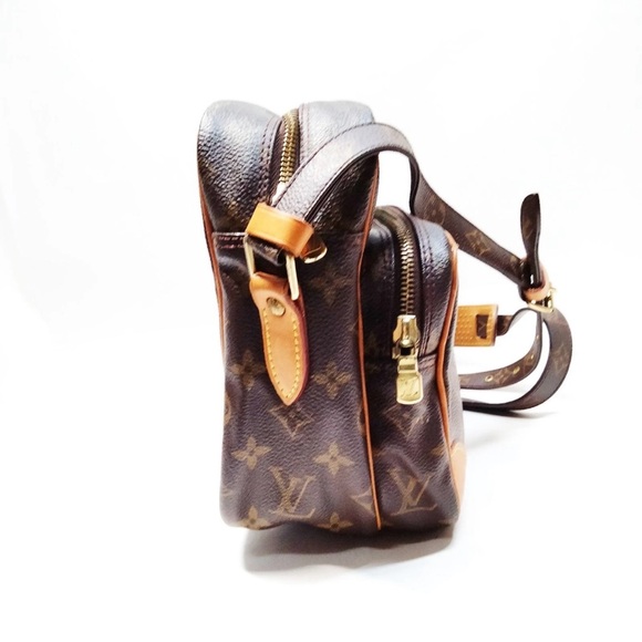 Louis Vuitton Brown and Tan Monogram Shoulder Bag - Picture 3 of 9